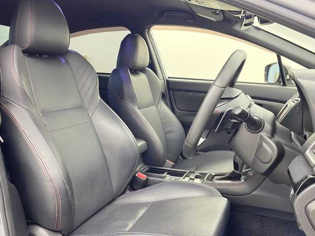 スバル ＷＲＸ Ｓ４ 2．0GT‐S アイサイト 栃木県 2016(平28)年 6.1万km アイスシルバーメタリック ４ＷＤ/ＳＴＩリップ/ブラックレザーシート/メモリナビフルセグＴＶ/バックカメラ/ＥＴＣ/ドライブレコーダー/純正18インチアルミ/クルーズコントロール/プッシュスタート/車高調/社外4本出しマフラー/純正マフラー積込/シートヒーター/保証書・取説