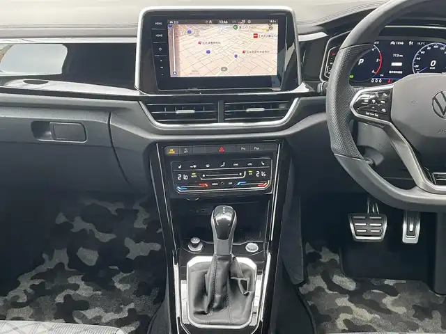 フォルクスワーゲン ＶＷ Ｔ－ロック TDI Rライン 愛知県 2023(令5)年 1.6万km ピュアホワイト /禁煙車//メーカーナビ//BT/AM/FM/Apple Car Play//バックカメラ//ビルトインETC2.0//iQ.DRIVE(Front Assist/Lane Assist/Side Assist/疲労検知システム/プロアクティブ・オキュパント・プロテクション/カーテンエアバッグ/W+サイドエアバッグ/オートハイビーム)//IQ.LIGHTライト//スペアスマートキー//前後方ドライブレコーダー//USB-C//ルーフレール//パワーシート//純正フロアマット//純正19インチアルミホイール//オートLEDヘッドライト//フォグランプ//ステアリングスイッチ//パドルシフト//AAC//おくだけ充電//シートヒーター//電動パーキングブレーキ//アクティブパーキングアシスト//オートホールドブレーキ//ブラインドスポットモニター//オートリトラウィンカーミラー//ヒーテッドドアミラー//リヤシーケンシャルウィンカー//クリアランスソナー//スペアタイヤ//ディーラー記録簿(R7.1)//保証書//取扱説明書