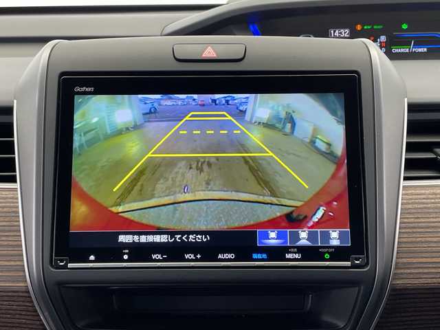 ホンダ フリード ハイブリット クロスター 栃木県 2022(令4)年 2.5万km プレミアムクリスタルレッドM ワンオーナー/純正9インチプレミアムインターナビ/（CD/DVD/フルセグTV/Bluetooth/USB/SD/iPod）/バックカメラ/ホンダセンシング/ビルトインETC/純正前後ドライブレコーダー/両側パワースライドドア/ハーフレザーシート/前席シートヒーター/禁煙車/ルーフレール/オートライト/LEDヘッドライト/横滑り防止装置/スマートキー/プッシュスタート/ステアリングスイッチ/革巻きステアリング/ウィンカーミラー/純正15インチアルミホイール/純正フロアマット