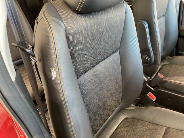 ホンダ フリード ハイブリット クロスター 栃木県 2022(令4)年 2.5万km プレミアムクリスタルレッドM ワンオーナー/純正9インチプレミアムインターナビ/（CD/DVD/フルセグTV/Bluetooth/USB/SD/iPod）/バックカメラ/ホンダセンシング/ビルトインETC/純正前後ドライブレコーダー/両側パワースライドドア/ハーフレザーシート/前席シートヒーター/禁煙車/ルーフレール/オートライト/LEDヘッドライト/横滑り防止装置/スマートキー/プッシュスタート/ステアリングスイッチ/革巻きステアリング/ウィンカーミラー/純正15インチアルミホイール/純正フロアマット