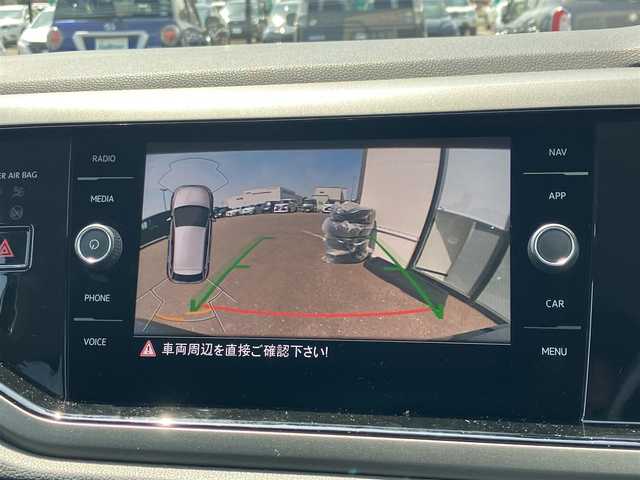 フォルクスワーゲン ポロ TSIコンフォートL リミテッド 道南・函館 2020(令2)年 4.6万km ディープブラックパールエフェクト /ワンオーナー//特別仕様車//純正ナビ(DisccoverPro)/ (フルセグTV/DVD/CD/BT/USB/FM/AM)//バックカメラ//革巻きステアリング//ステアリングリモコン//プリクラッシュブレーキ//ラインアシスト//ブラインドスポート//リアトラフィックアラート//フロントアシスト//パークアシスト//アイドリングストップ//クルーズコントロール//プッシュスタート//スマートキー//スペアキー//ETC2.0//純正AW付15インチ冬タイヤ積込//取扱説明書//保証書