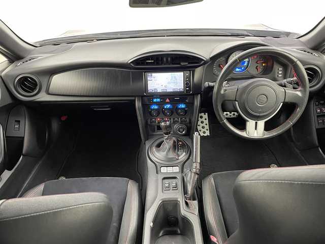 トヨタ ８６ GT リミテッド 福岡県 2012(平24)年 13.9万km クリスタルブラックシリカ モデリスタエアロ　/純正ナビ（フルセグＴＶ）　/バックカメラ　/ＥＴＣ　/パドルシフト　/ＭＴモード付　/シートヒーター　/ハーフレザーシート　/革巻きステアリング　/社外リアウィング　/純正１７インチＡＷ　/ＬＥＤライト