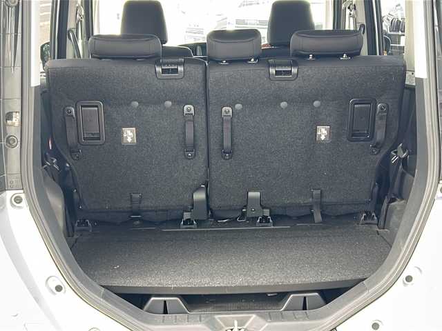 トヨタ タンク カスタムG S 秋田県 2017(平29)年 6.8万km ブライトシルバーM ワンオーナー/純正SDナビ/純正BT、CD、TV/バックカメラ/両側パワースライドドア/前後ドライブレコーダー/スマートキー/ETC/サイドバイザー