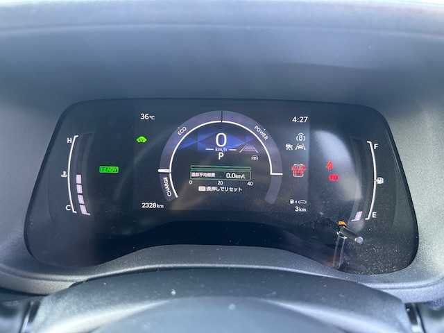 トヨタ シエンタ ハイブリッド Z 大阪府 2024(令6)年 0.3万km アーバンカーキ ワンオーナー/純正10.5型ディスプレイオーディオ/ナビ/Miracast/フルセグ/Bluetooth/アラウンドビューモニター/ブラインドスポットモニター/トヨタセーフティセンス/両側パワースライドドア/LEDヘッドライト/ETC2.0/プッシュスタート/スマートキー×2