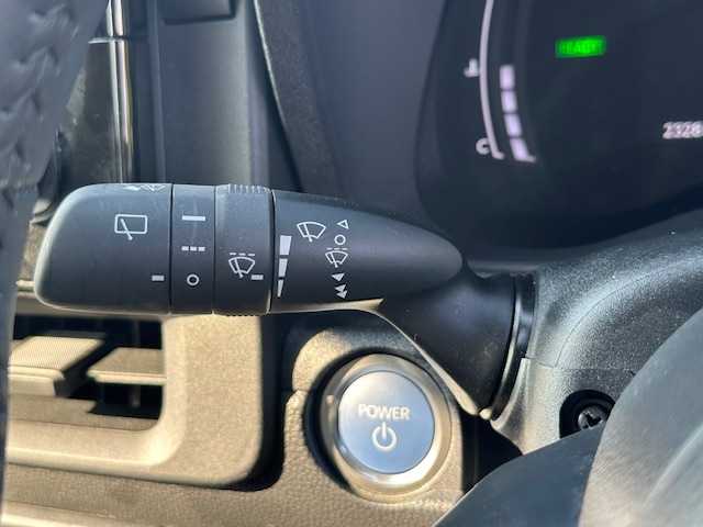 トヨタ シエンタ ハイブリッド Z 大阪府 2024(令6)年 0.3万km アーバンカーキ ワンオーナー/純正10.5型ディスプレイオーディオ/ナビ/Miracast/フルセグ/Bluetooth/アラウンドビューモニター/ブラインドスポットモニター/トヨタセーフティセンス/両側パワースライドドア/LEDヘッドライト/ETC2.0/プッシュスタート/スマートキー×2