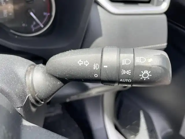 トヨタ ＲＡＶ４ G 滋賀県 2020(令2)年 4.5万km プレシャスホワイトパール 禁煙車/純正9型SDナビ/・CD/DVD/Blutooth/SD/フルセグ/パワーシート/シートヒーター/ステアリングヒーター/電動リアゲート/LEDヘッドライト/前後ドライブレコーダー/ビルトインETC/バックカメラ/BSM/追従付クルーズコントロール/オートブレーキホールド/オートマチックハイビーム/レーンキープアシスト/衝突軽減ブレーキ/横滑り防止