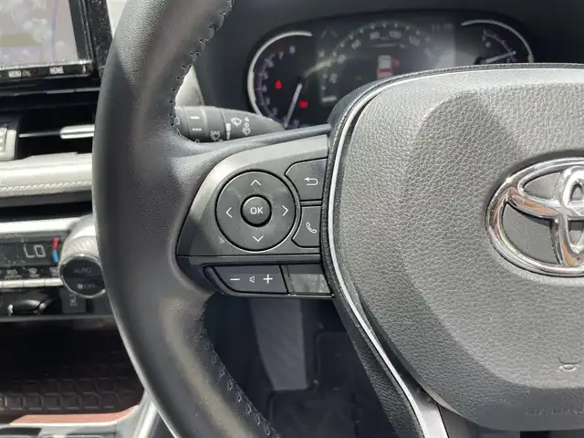 トヨタ ＲＡＶ４ G 滋賀県 2020(令2)年 4.5万km プレシャスホワイトパール 禁煙車/純正9型SDナビ/・CD/DVD/Blutooth/SD/フルセグ/パワーシート/シートヒーター/ステアリングヒーター/電動リアゲート/LEDヘッドライト/前後ドライブレコーダー/ビルトインETC/バックカメラ/BSM/追従付クルーズコントロール/オートブレーキホールド/オートマチックハイビーム/レーンキープアシスト/衝突軽減ブレーキ/横滑り防止