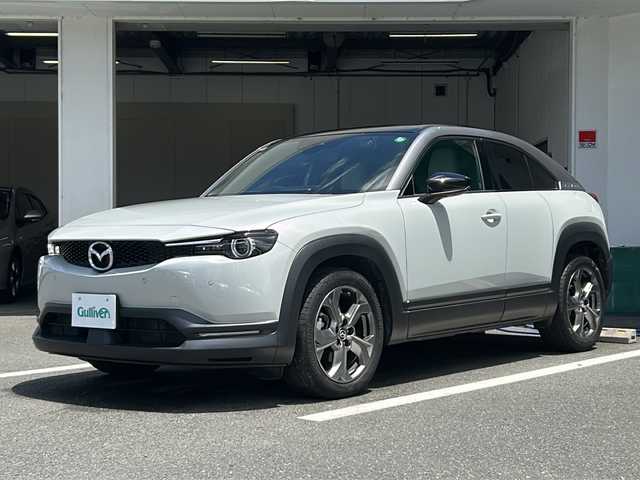 マツダ ＭＸ－３０ モダンコンフィデンス 京都府 2020(令2)年 4.4万km セラミックメタリック ベーシック モダンコンフィデンスパッケージ　マツダコネクトナビ　全方位カメラ　電動シート　シートヒーター　クルーズコントロール　前後ドライブレコーダー　LEDライト　コーナーセンサー