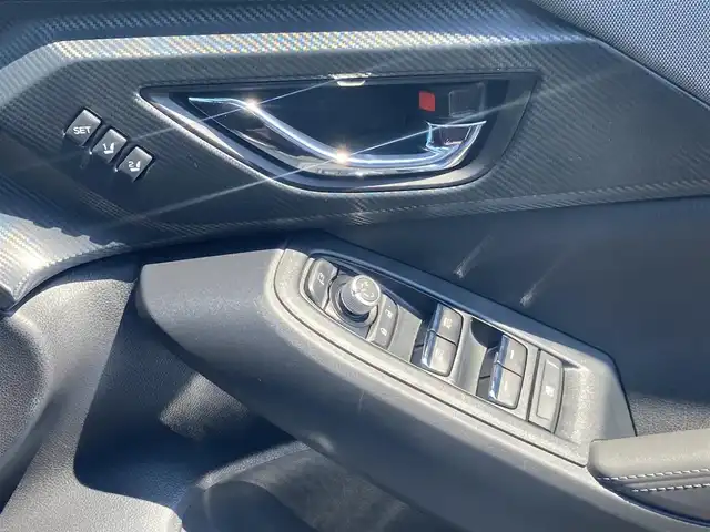 スバル クロストレック リミテッド 島根県 2023(令5)年 1.7万km ホライゾンブルーP メーカーディスプレイオーディオ/　(BT/AppleCarPlay/フルセグ)/全方位カメラ/EyeSight/ ・プリクラッシュブレーキ/ ・エマージェンシーレーンキープアシスと/ ・車線逸脱防止機能/ ・スバルリヤビークルディテクション/ ・ドライバーモニタリングシステム/ ・オートビークルホールド/ ・ステアリングレスポンシブヘッドライト/ ・レーダークルーズコントロール/ETC/前席パワーシート/運転席シートメモリー/オートライト/パドルシフト/純正ドアバイザー/電動格納ミラー/ミラーウィンカー /取扱説明書/保証書/スペアキー×1