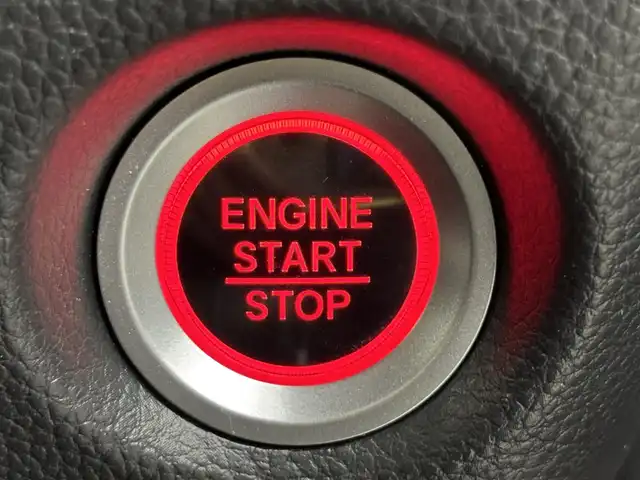 ホンダ Ｎ ＢＯＸ カスタム L 福岡県 2022(令4)年 3.2万km クリスタルブラックパール 社外ナビ／フルセグＴＶ　/バックカメラ　/アダプティブクルコン　/ＥＴＣ　/コーナーセンサー　/衝突被害軽減ブレーキ　/レーンキープ　/両側電動スライドドア　/シートヒーター　/純正１４インチＡＷ　/ＬＥＤヘッドライト
