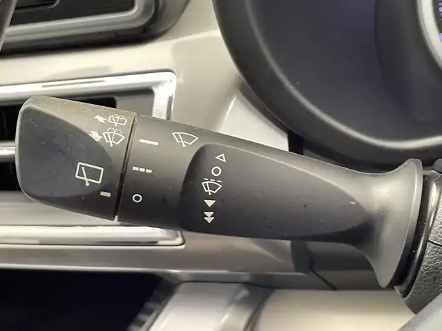 ダイハツ キャスト スタイル G SAⅢ 栃木県 2017(平29)年 4.3万km ファイアークォーツレッドM 純正メモリナビ/（CD/DVD/フルセグTV/Bluetooth/SD）/コーナーセンサー/前方ドライブレコーダー/禁煙車/オートライト/LEDヘッドライト/横滑り防止装置/スマートキー/プッシュスタート/アイドリングストップ/純正15インチアルミホイール/純正フロアマット