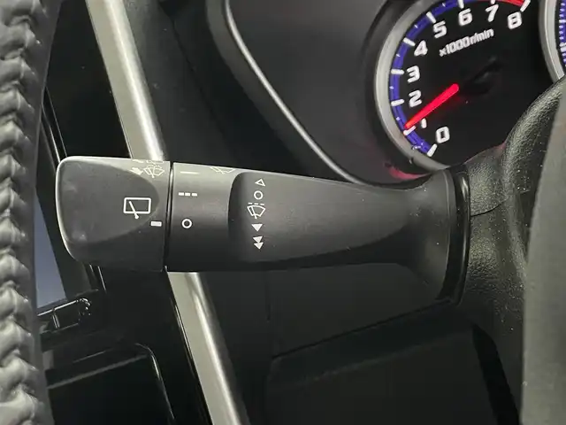 トヨタ タンク カスタムG S 埼玉県 2017(平29)年 2.7万km パールホワイトⅢ 純正９インチナビ　Ｂｌｕｅｔｏｏｔｈ　バックカメラ　両側パワースライドドア　クルーズコントロール　純正ＬＥＤヘッドライト　スマートキー　アイドリングストップ　衝突軽減システム純正ホイール　ＥＴＣ