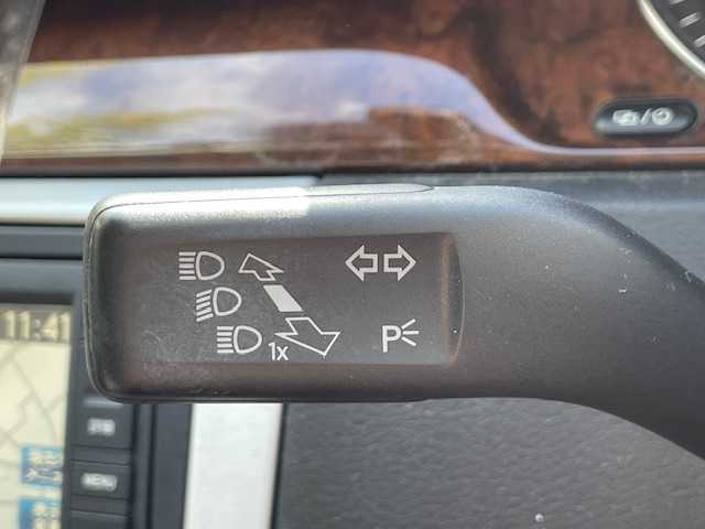 フォルクスワーゲン パサート ヴァリアント TSI ハイラインBM 茨城県 2013(平25)年 9.8万km ディープブラックパールエフェクト ワンオーナー/純正ナビ【AM/FM/CD/DVD/BT/フルセグ】/ルーフレール/バックカメラ/レザーシート/パワーシート/メモリシート/ETC/LEDライト/フォグライト/レーンチェンジアシストシステム/コーナーセンサー/横滑り防止装置/盗難防止装置/保証書/取扱説明書/スペアキー×1