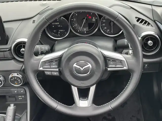 マツダ ロードスター ＲＦ RS 香川県 2021(令3)年 2.2万km ディープクリスタルブルーマイカ ６ＭＴ/純正ナビ/ＣＤ／ＤＶＤ/フルセグTV/Bluetooth接続/ミュージックプレイヤー接続/→AUX・Apple ｐｌａｙ・Ａｎｄｏｒｏｉｄ Ａｕｔｏ/ＲＥＣＡＲＯシート/ハーフレザーシート/シートヒーター/革巻きステアリング/ステアリングリモコン/クルーズコントロール/ＬＥＤヘッドライト/ドライブレコーダー/プッシュスタート/スマートキー/スペアキー