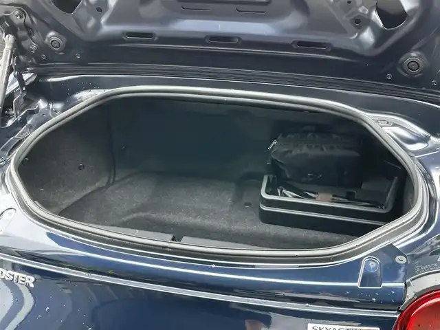 マツダ ロードスター ＲＦ RS 香川県 2021(令3)年 2.2万km ディープクリスタルブルーマイカ ６ＭＴ/純正ナビ/ＣＤ／ＤＶＤ/フルセグTV/Bluetooth接続/ミュージックプレイヤー接続/→AUX・Apple ｐｌａｙ・Ａｎｄｏｒｏｉｄ Ａｕｔｏ/ＲＥＣＡＲＯシート/ハーフレザーシート/シートヒーター/革巻きステアリング/ステアリングリモコン/クルーズコントロール/ＬＥＤヘッドライト/ドライブレコーダー/プッシュスタート/スマートキー/スペアキー