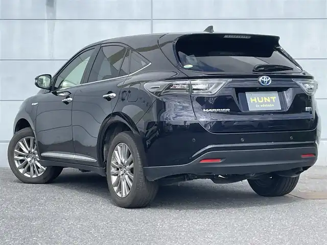 トヨタ ハリアー ハイブリッド プレミアム アドバンスドP 千葉県 2016(平28)年 6.4万km スパークリングブラックパールクリスタルシャイン サンルーフ/衝突軽減ブレーキ/全方位カメラ/純正８インチＳＤナビ/ＪＢＬ/フルセグＴＶ/Ｂｌｕｅｔｏｏｔｈ/ＥＴＣ/レーダークルーズコントロール/パワーバックドア/レザーシート/シートヒーター