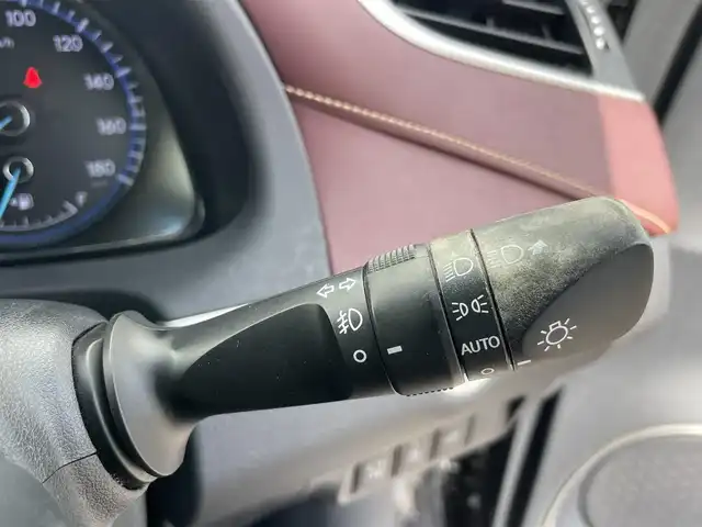 トヨタ ハリアー ハイブリッド プレミアム アドバンスドP 千葉県 2016(平28)年 6.4万km スパークリングブラックパールクリスタルシャイン サンルーフ/衝突軽減ブレーキ/全方位カメラ/純正８インチＳＤナビ/ＪＢＬ/フルセグＴＶ/Ｂｌｕｅｔｏｏｔｈ/ＥＴＣ/レーダークルーズコントロール/パワーバックドア/レザーシート/シートヒーター