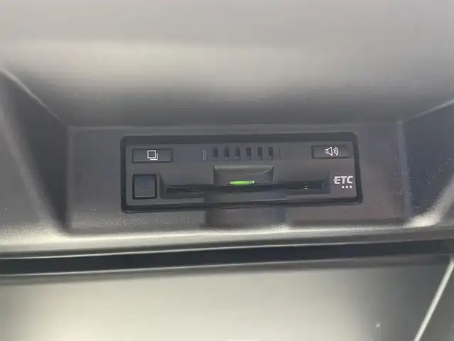 トヨタ ハリアー ハイブリッド プレミアム アドバンスドP 千葉県 2016(平28)年 6.4万km スパークリングブラックパールクリスタルシャイン サンルーフ/衝突軽減ブレーキ/全方位カメラ/純正８インチＳＤナビ/ＪＢＬ/フルセグＴＶ/Ｂｌｕｅｔｏｏｔｈ/ＥＴＣ/レーダークルーズコントロール/パワーバックドア/レザーシート/シートヒーター