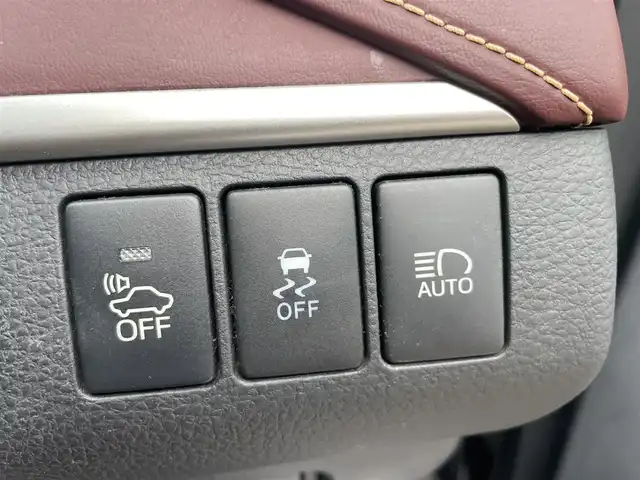 トヨタ ハリアー ハイブリッド プレミアム アドバンスドP 千葉県 2016(平28)年 6.4万km スパークリングブラックパールクリスタルシャイン サンルーフ/衝突軽減ブレーキ/全方位カメラ/純正８インチＳＤナビ/ＪＢＬ/フルセグＴＶ/Ｂｌｕｅｔｏｏｔｈ/ＥＴＣ/レーダークルーズコントロール/パワーバックドア/レザーシート/シートヒーター