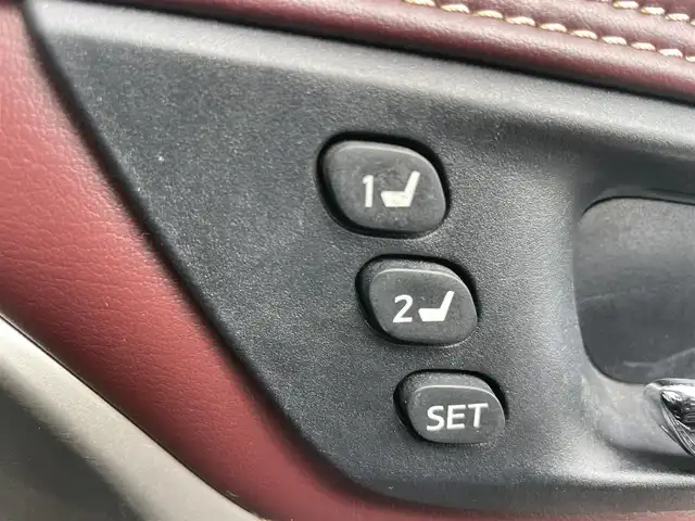 トヨタ ハリアー ハイブリッド プレミアム アドバンスドP 千葉県 2016(平28)年 6.4万km スパークリングブラックパールクリスタルシャイン サンルーフ/衝突軽減ブレーキ/全方位カメラ/純正８インチＳＤナビ/ＪＢＬ/フルセグＴＶ/Ｂｌｕｅｔｏｏｔｈ/ＥＴＣ/レーダークルーズコントロール/パワーバックドア/レザーシート/シートヒーター