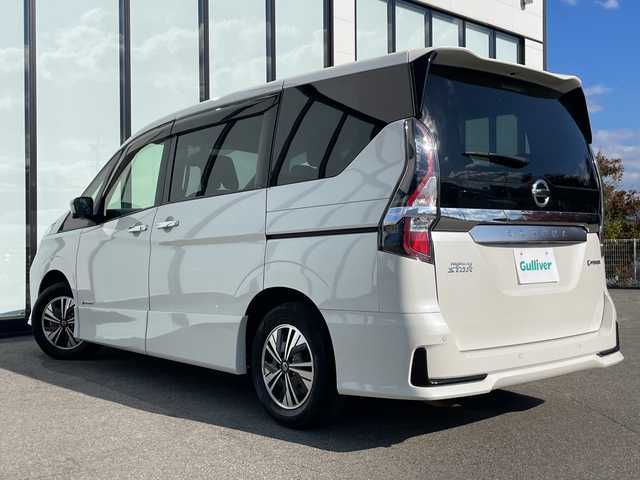日産 セレナ e－パワー ハイウェイスター V 大阪府 2022(令4)年 2.8万km ブリリアントホワイトパール 社外11インチナビ　ALPINE製/・Bluetooth/HDMI/AppleCarPlay/AndroidAuto/主要装備/・プロパイロット/・エマージェンシーブレーキ/・全方位カメラ/・ブラインドスポットモニター/・横滑り防止装置/・オートホールド/・両側パワースライドドア/・デジタルインナーミラー/・LEDヘッドライト/・フォグランプ/・ステアリングリモコン/・純正フロアマット/・純正15インチAW/・ETC