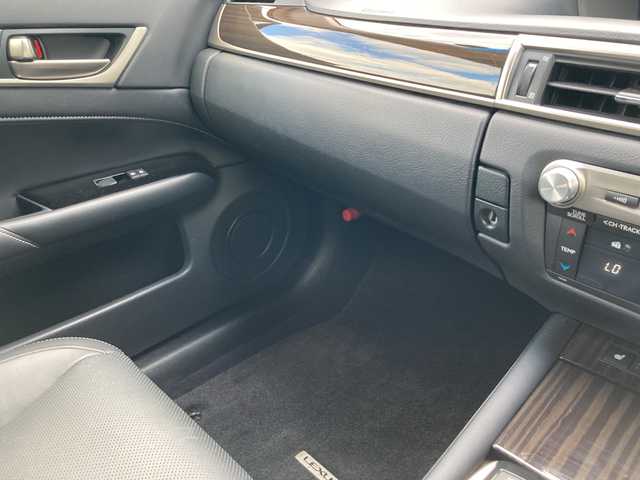 レクサス ＧＳ 250 Iパッケージ 愛媛県 2012(平24)年 9.7万km スターライトブラックガラスフレーク メーカーオプションナビ/・CD/DVD/フルセグTV/MSV/Bluetooth/バックカメラ/クルーズコントロール/パドルシフト/クリアランスソナー/オートブレーキホールド/黒革シート/・D/Nパワーシート/・Dメモリーシート/・D/Nシートヒーター/・D/Nエアーシート/ステアリングヒーター/リア電動サンシェード/ビルトインETC/HIDオートライト/純正アルミホイール