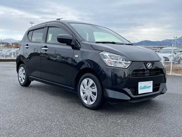 ダイハツ ミラ イース X リミテッド SAⅢ 富山県 2021(令3)年 3.3万km ブラックマイカメタリック 純正メモリナビ/【CD/DVD/BT/フルセグTV/USB/iPod】/バックカメラ/ETC/純正ドライブレコーダー/横滑り防止装置/スペアキー/取扱説明書/保証書