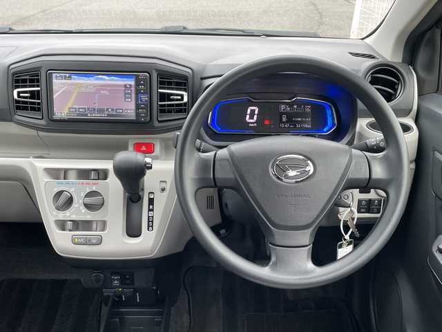 ダイハツ ミラ イース X リミテッド SAⅢ 富山県 2021(令3)年 3.3万km ブラックマイカメタリック 純正メモリナビ/【CD/DVD/BT/フルセグTV/USB/iPod】/バックカメラ/ETC/純正ドライブレコーダー/横滑り防止装置/スペアキー/取扱説明書/保証書