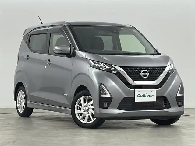 日産 デイズ ハイウェイスターX 福島県 2022(令4)年 3.1万km チタニウムグレーメタリック 社外HDDナビゲーション/型式：AVAC-RL711/【AM/FM/CD/DVD/USB/Bluetooth/フルセグTV】/・全方位カメラ/・社外ETC/エマージェンシーブレーキ/車線逸脱警報装置/踏み間違い防止装置/オートマチックハイビーム/前後コーナーセンサー/HIDヘッドライト/・フロントフォグライト/・オートライト/・ヘッドライトレベライザー/SOSコール/ステアリングスイッチ/プッシュスタート/・スマートキー/・スペアキー/取扱説明書/・保証書