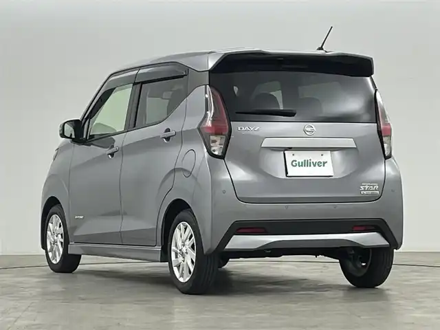 日産 デイズ ハイウェイスターX 福島県 2022(令4)年 3.1万km チタニウムグレーメタリック 社外HDDナビゲーション/型式：AVAC-RL711/【AM/FM/CD/DVD/USB/Bluetooth/フルセグTV】/・全方位カメラ/・社外ETC/エマージェンシーブレーキ/車線逸脱警報装置/踏み間違い防止装置/オートマチックハイビーム/前後コーナーセンサー/HIDヘッドライト/・フロントフォグライト/・オートライト/・ヘッドライトレベライザー/SOSコール/ステアリングスイッチ/プッシュスタート/・スマートキー/・スペアキー/取扱説明書/・保証書