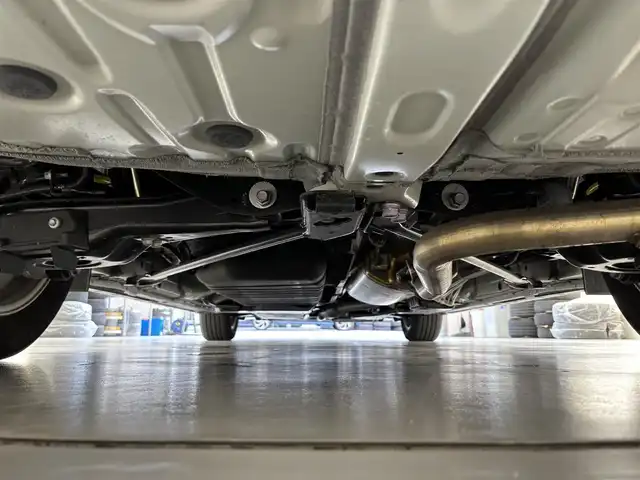 トヨタ アルファード Z 滋賀県 2024(令6)年 1.3万km プラチナホワイトパールマイカ 純正14インチナビ/【Bluetooth/USB/HDMI/Miracast/フルセグTV】/フリップダウンモニター/前後ドライブレコーダー/ETC2.0/パノラミックビューモニター/デジタルインナーミラー/ワイヤレス充電/トヨタセーフティセンス/・プリクラッシュセーフティ/・レーントレーシングアシスト/・レーンディパーチャーアラート/・レーダークルーズコントロール/・アダプティブハイビームシステム/・ロードサインアシスト/・ドライバー異常時対応システム/・プロアクティブドライビングアシスト/・発進遅れ告知機能/両側パワースライドドア/パワーバックドア/シートヒーター/パワーシート/ベンチレーション/ハンドルヒーター