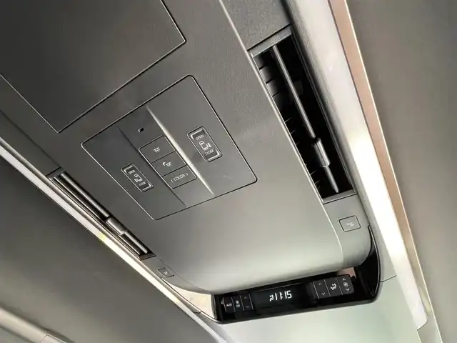 トヨタ アルファード Z 滋賀県 2024(令6)年 1.3万km プラチナホワイトパールマイカ 純正14インチナビ/【Bluetooth/USB/HDMI/Miracast/フルセグTV】/フリップダウンモニター/前後ドライブレコーダー/ETC2.0/パノラミックビューモニター/デジタルインナーミラー/ワイヤレス充電/トヨタセーフティセンス/・プリクラッシュセーフティ/・レーントレーシングアシスト/・レーンディパーチャーアラート/・レーダークルーズコントロール/・アダプティブハイビームシステム/・ロードサインアシスト/・ドライバー異常時対応システム/・プロアクティブドライビングアシスト/・発進遅れ告知機能/両側パワースライドドア/パワーバックドア/シートヒーター/パワーシート/ベンチレーション/ハンドルヒーター