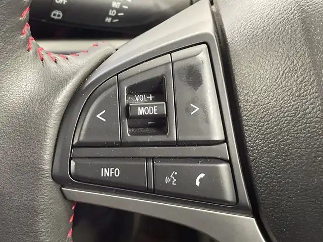 スズキ スペーシア カスタム HYBRID XS 栃木県 2019(令1)年 0.9万km スチールシルバーM 純正8インチナビ/（CD/DVD/フルセグTV/Bluetooth/MSV）/バックカメラ/全方位カメラ/スズキセーフティサポート/・デュアルカメラブレーキサポート/・誤発進抑制機能/・車線逸脱抑制機能/・車線逸脱警報機能/・ふらつき警報機能/・先行車発進お知らせ機能/・標識認識機能/コーナーセンサー/ETC/前方ドラレコ/両側パワースライド/ハーフレザーシート/禁煙車/オートライト/LEDヘッドライト/スマートキー/プッシュスタート/アイドリングストップ/純正AW/純正フロアマット