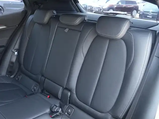 ＢＭＷ Ｘ２ xDrive20i MスポーツX 静岡県 2019(令1)年 2.1万km アルピンホワイトⅢ インテリジェントセーフティ /衝突軽減ブレーキ車線逸脱警告/アドバンスドアクティブセーフティ/アクティブクルーズコントロール/ヘッドアップディスプレイ/パノラマサンルーフ /ブラックレザーシート シートヒーター /前席パワーシート運転席メモリー機能/IDriveHDDナビBluetooth/バックカメラ/コンフォートアクセス/ミラー一体型DSRCERTC/リヤガラスフィルム施工/ドライブレコーダー