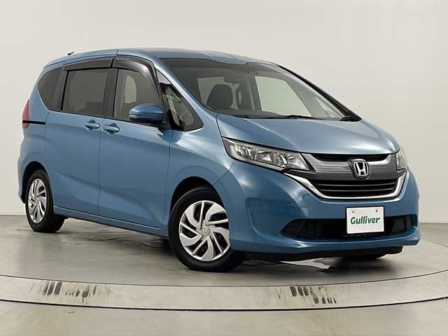 ホンダ フリード＋ G ホンダセンシング 埼玉県 2019(平31)年 5.7万km ブルーホライゾンM 純正ナビ/　CD/DVD/BT/フルセグ/バックカメラ/追従式クルーズコントロール/両側パワースライドドア/ビルトインETC/衝突軽減システム/純正フロアマット/プッシュスタート/アイドリングストップ/スマートキー