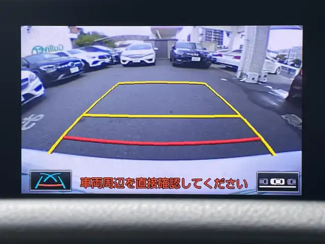 レクサス ＩＳ 350 バージョンL 富山県 2013(平25)年 8.7万km ホワイトパールクリスタルシャイン プリクラッシュセーフティシステム/純正SDナビ フルセグTV/CD DVD Blu-ray Bluetooth SD FMAM/バックカメラ/セミアニリン革シート/シートヒーター/エアシート/パワーシート（前席）/メモリーシート（D席）/レーダークルーズコントロール/革巻きステアリング/パドルシフト/ウィンカーミラー/ETC/スペアキー２個/（スマートキー カードキー）/保証書＆取扱説明書