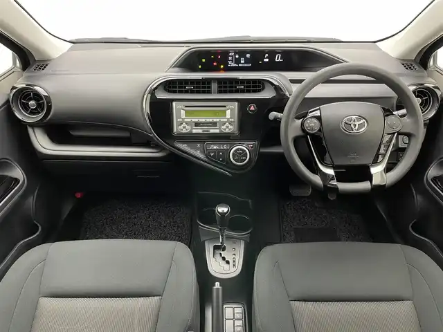 トヨタ アクア S スタイルブラック 愛知県 2018(平30)年 2.2万km ブラックマイカ 純正オーディオ/トヨタセーフティセンス/エンジンスタートボタン/ETC/AM・FM/コーナーセンサー/オートライト/オートマチックハイビーム/純正フロアマット/衝突被害軽減ブレーキ/CD/禁煙車