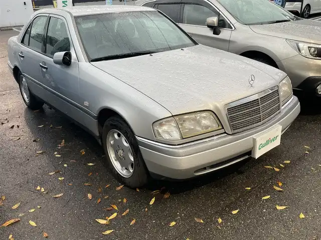 メルセデス・ベンツ Ｃ２３０ 新潟県 1997(平9)年 12.8万km シルバー ワンオーナー/純正ホイール夏タイヤ装着/スタッドレスタイヤ車載/運転席助手席電動シート/純正フロアマット/パワーウィンドウ