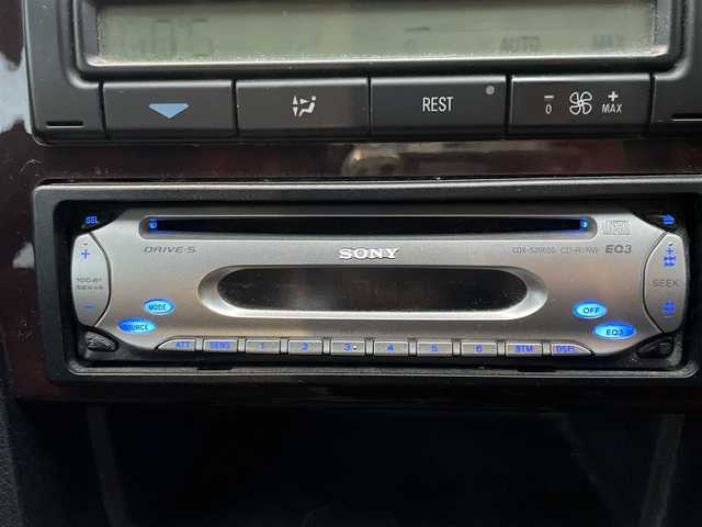 メルセデス・ベンツ Ｃ２３０ 新潟県 1997(平9)年 12.8万km シルバー ワンオーナー/純正ホイール夏タイヤ装着/スタッドレスタイヤ車載/運転席助手席電動シート/純正フロアマット/パワーウィンドウ