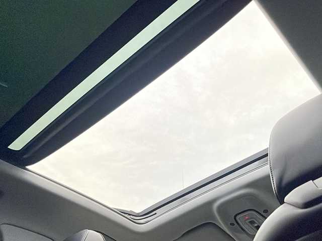 アウディ Ｑ７ 55TFSIクワトロアダプティブエアサスペンション 広島県 2019(平31)年 7.5万km パール パノラマサンルーフ/7シーターパッケージ/マトリクスLEDヘッドライト/黒革シート/パワーシート（運転席/助手席）/シートベンチレーション（運転席/助手席）/シートヒーター（運転席/助手席/2列目）/電動格納サードシート/パワーバックドア/全周囲カメラ/パーキングアシスト/アダプティブクルーズコントロール/衝突軽減ブレーキ/レーンキープアシスト/オートハイビーム/ブラインドスポットモニター/ETC2.0/純正ドライブレコーダー