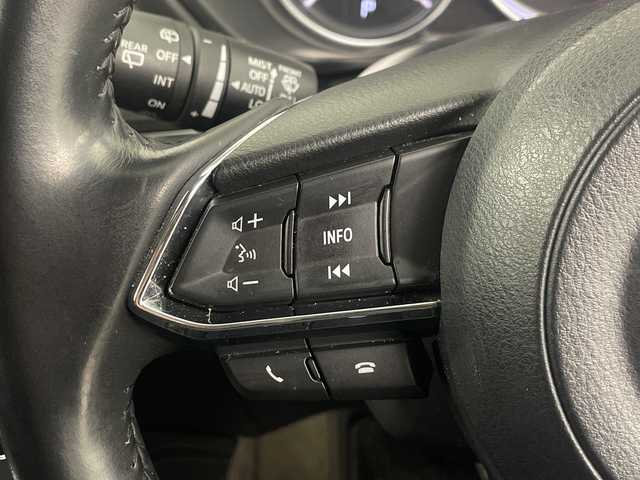 マツダ ＣＸ－５ 25S Lパッケージ 埼玉県 2019(平31)年 3.9万km マシーングレープレミアムM 純正ナビ/　(FM/AM/CD/DVD/AUX/USB/Bluetooth)/フルセグテレビ/アラウンドビューモニター/ETC/パワーバックドア/ヘッドアップディスプレイ/レーダークルーズコントロール/ブラインドスポットモニター/衝突被害軽減ブレーキ/車線逸脱警報/クリアランスソナー/運転席・助手席シートヒーター/ステアリングヒーター/電子パーキングシステム/ブレーキホールド/トノカバー/プッシュスタート/ステアリングリモコン/純正フロアマット/ドアバイザー/純正17インチアルミホイール