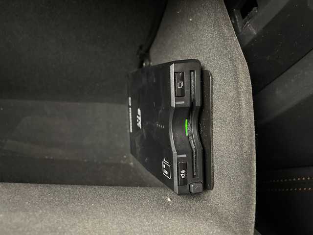 マツダ ＣＸ－５ 25S Lパッケージ 埼玉県 2019(平31)年 3.9万km マシーングレープレミアムM 純正ナビ/　(FM/AM/CD/DVD/AUX/USB/Bluetooth)/フルセグテレビ/アラウンドビューモニター/ETC/パワーバックドア/ヘッドアップディスプレイ/レーダークルーズコントロール/ブラインドスポットモニター/衝突被害軽減ブレーキ/車線逸脱警報/クリアランスソナー/運転席・助手席シートヒーター/ステアリングヒーター/電子パーキングシステム/ブレーキホールド/トノカバー/プッシュスタート/ステアリングリモコン/純正フロアマット/ドアバイザー/純正17インチアルミホイール