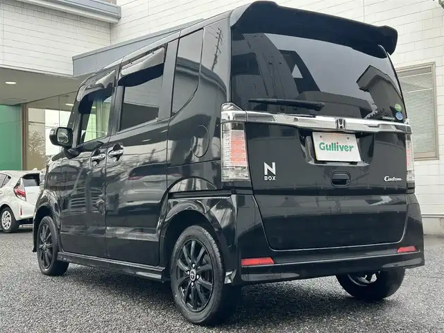 ホンダ Ｎ ＢＯＸ カスタム G SSパッケージ 愛知県 2014(平26)年 13.5万km スマートブラック 純正ディーラーナビ（AM/FM/CD/DVD/BT/フルセグTV）/両側パワースライドドア/シティブレーキアクティブシステム/バックカメラ/社外アルミホイール/ETC/ビッグバイザー/スマートキー/取説/保証書
