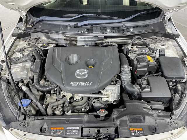 マツダ デミオ XD ツーリング Lパッケージ 大分県 2014(平26)年 9.3万km スノーフレイクホワイトパールマイカ ・マツダコネクト(CD/DVD/SD/USB)/・バックカメラ/・ヘッドアップディスプレイ/・クルーズコントロール/・ETC/・オートライト/・MTモード付きAT/・スマートキー/・プッシュスタートボタン/・オートエアコン/・アイドリングストップ/・フロアマット