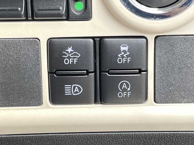 ダイハツ ムーヴ キャンバス G ブラックインテリア リミテッド SAⅢ 愛媛県 2021(令3)年 2.5万km パールホワイトⅢ 社外ナビ（ECLIPSE）/・Bluetooth/・CD/DVD USB/フルセグTV/パノラミックビューモニター/両側パワースライドドア/前後ドライブレコーダー/ETC/LEDヘッドライト/フォグランプ/スマートアシストIII/アイドリングストップ/オートライト/オートマチックハイビーム/ステアリングスイッチ/スマートキー/スペアキー