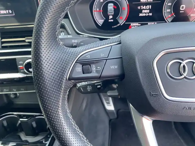 アウディ Ａ５ SB 40TDIクワトロ Sライン 福岡県 2023(令5)年 3.3万km 黒 ・サンルーフ/・アダプティブクルーズコントロール/・純正ナビ／Ｂｌｕｅｔｏｏｔｈ／ＵＳＢ／ｃａｒｐｌａｙ/・全方位カメラ/・ハーフレザーシート/シートヒーター/・ドラレコ/・ETC/・純正19AW/・LEDライト/・保証書/・取扱説明書