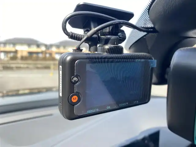 アウディ Ａ５ SB 40TDIクワトロ Sライン 福岡県 2023(令5)年 3.3万km 黒 ・サンルーフ/・アダプティブクルーズコントロール/・純正ナビ／Ｂｌｕｅｔｏｏｔｈ／ＵＳＢ／ｃａｒｐｌａｙ/・全方位カメラ/・ハーフレザーシート/シートヒーター/・ドラレコ/・ETC/・純正19AW/・LEDライト/・保証書/・取扱説明書