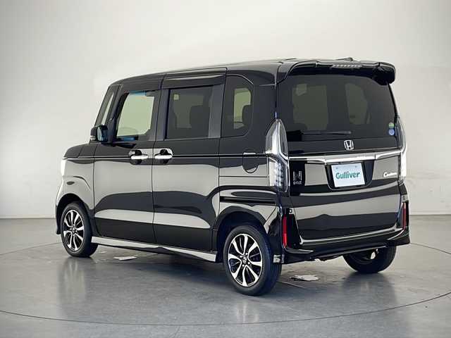 ホンダ Ｎ ＢＯＸ カスタム G L ホンダセンシング 長野県 2019(令1)年 4.3万km クリスタルブラックパール 4WD/ホンダセンシング/純正ナビ/(フルセグ/CD/DVD/BT)/バックカメラ/ＥＴＣ/片側パワースライドドア/レーダークルーズコントロール/LEDヘッドライト/フォグランプ/前席シートヒーター/純正アルミホイール/シーケンシャルウィンカー/オートエアコン/アイドリングストップ/ドアバイザー/ウィンカーミラー/スマートキー