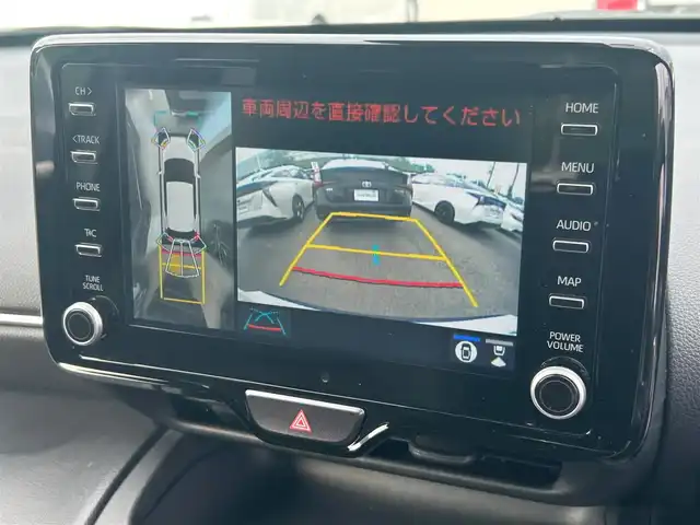 トヨタ ヤリスクロス ハイブリッド Z 大阪府 2023(令5)年 1.1万km ブラックマイカ/プラチナホワイトパールマイカ 純正８インチナビ/   フルセグTV/CD/DVD/Bluetooth/USB/全方位モニター/衝突軽減ブレーキ/横滑り防止装置/コーナーセンサー/前席シートヒーター/運転席パワーシート/レーダークルーズコントロール/レーンキープアシスト/ステアリングヒーター/オートマチックハイビーム/プッシュスタート/スマートキー/純正18インチアルミホイール/ＬＥＤ