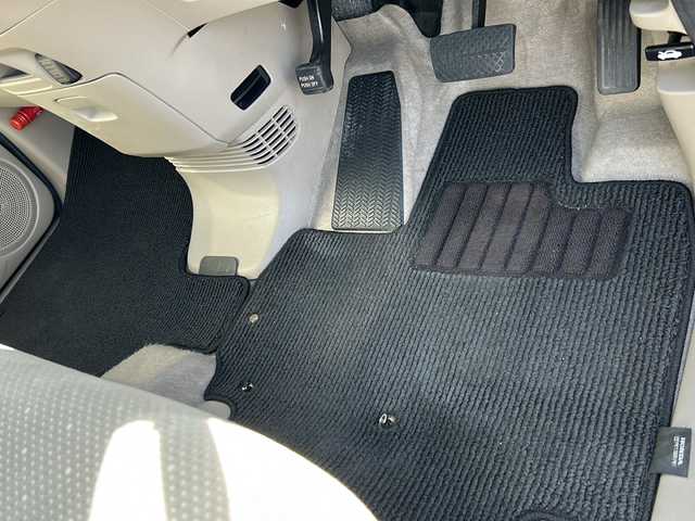 ホンダ Ｎ ＢＯＸ G Lパッケージ 岐阜県 2012(平24)年 5.7万km プレミアムブロンズパール 登録時走行距離56726km/純正ナビ　/ワンセグテレビ　/両側電動ドア　/バックモニター　/プッシュスタート/パワーウィンドウ/パワーステアリング/スマートキー/ＣＤ可　/ＳＤミュージックサーバー　/ＥＴＣ/ベンチシート　/フルフラットシート/純正フロアマット/ABS　/横滑り防止装置/ハロゲンヘッドライト/SRSエアバック（運転席・助手席）